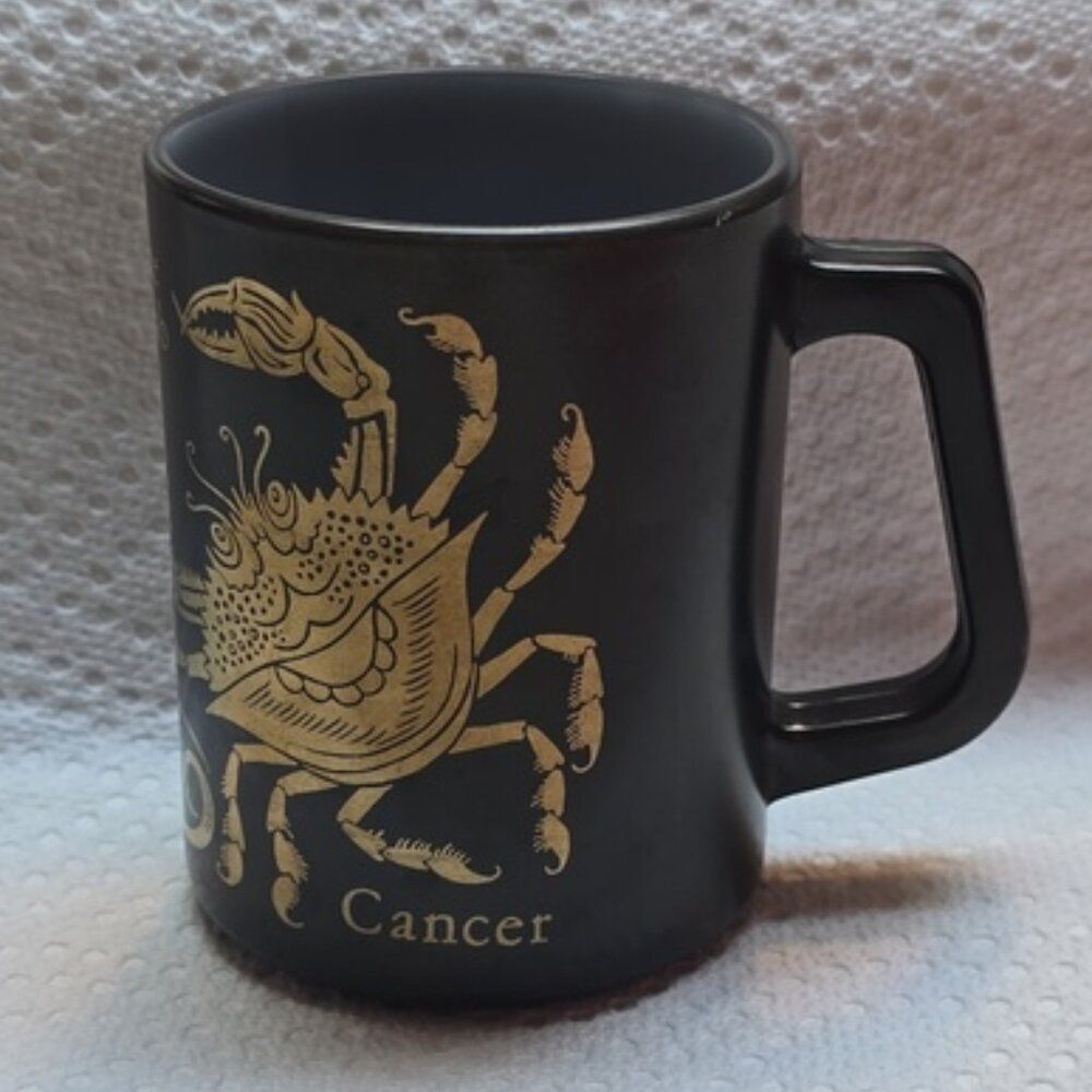 Cancer Zodiac Mug – Black & Gold Astrology Cup – The Crab – Federal Glass – VTG